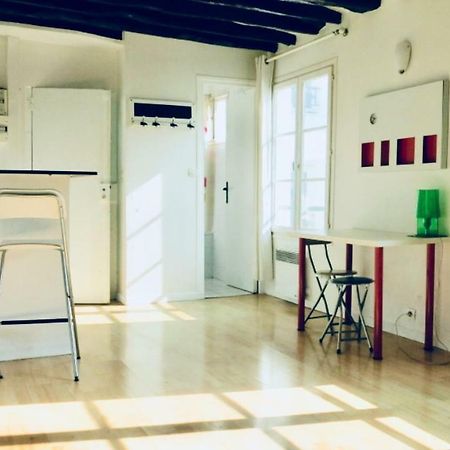 Cosy 25 Sqm Studio In Heart Of Párizs Kültér fotó